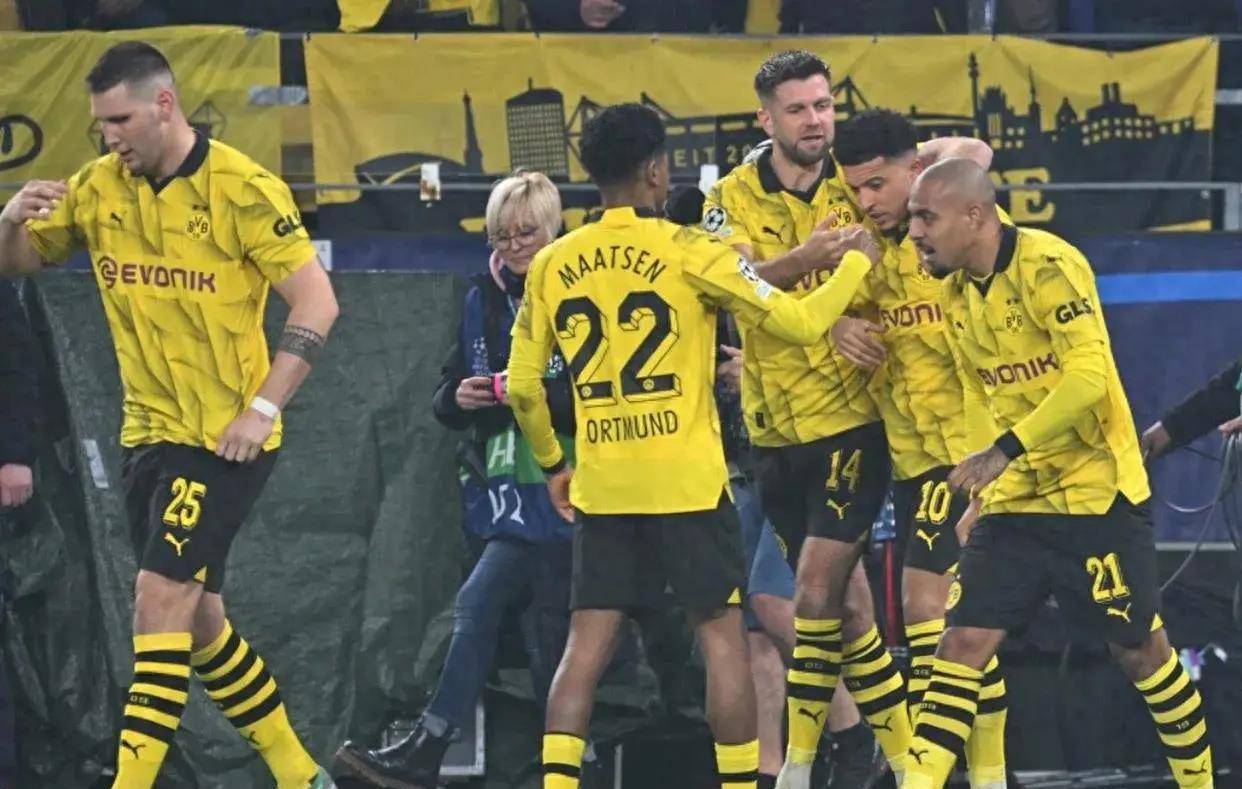 包含多特蒙德状态回暖巴塞罗那刷新队史纪录备战欧冠，这操作让人直呼：赛后尼斯备战全明星赛的词条