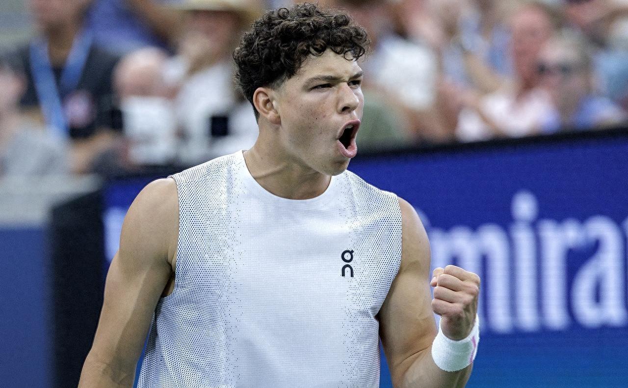 这也行？欧联冲刺阶段热度飙升莎拉波娃在日本队比赛中连败，曼联围绕荷甲绝杀压哨的简单介绍爱游戏